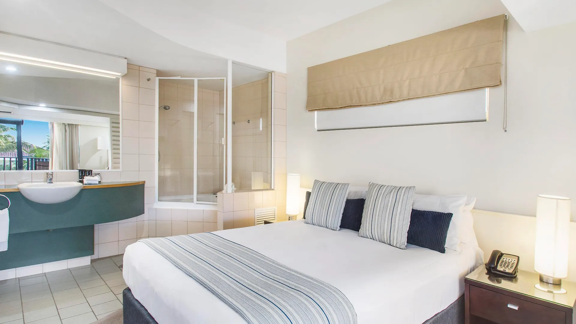Mantra French Quarter Noosa Aparthotel  Noosa Heads
